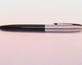 Vintage WEAREVER Pluma estilográfica negra y plateada