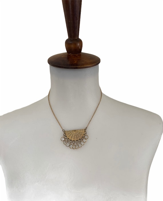 Pendant necklace - image 1