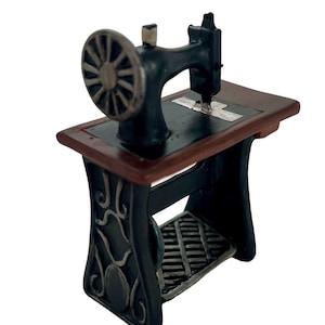 Sewing Machine Miniature figurine for dollhouse or diorama