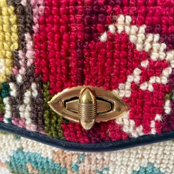 Jana satchel handbag EUC - image 5