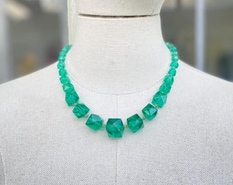 Vintage 1920s Art Deco Czech Bohemian pressed emerald green graduating faceted octagon cube glass beads necklace