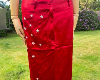 Priti Patel red silk skirt with silver stars embroidery couture quality Sz 10 uk