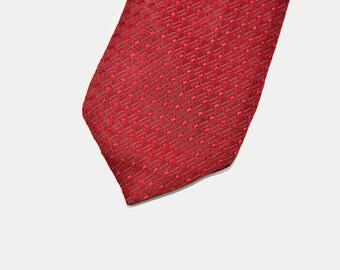 Vintage men's necktie red | Retro 80s wedding tie for men | 1980s era style tie red colour | Gift idea for him man boyfriend Fathers day