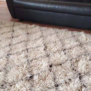Natural 100% organic raw wool flokati rug, 200x153cm luxurious carpet, fluffy and warm, shaggy rug, scandinavian style, genuine