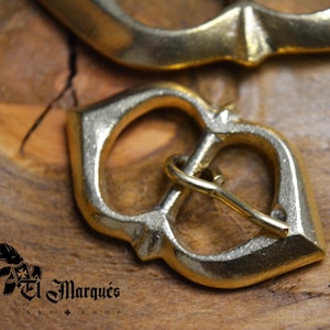 Solid brass buckle for DIY Fantasy armor or Medieval reenactment. Small size