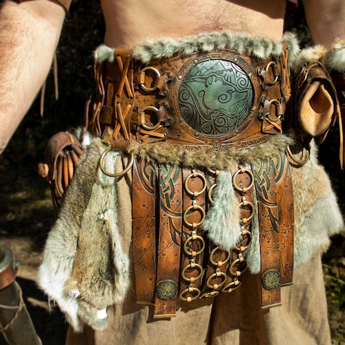 Wide Viking Belt. Barbarian war belt for LARP or cosplay.
