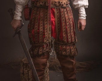 Pantalones renacentistas de lansquenetes. Pantalones medievales de cuero con aberturas y cinturón. Disfraz para LARP, ferias y cosplay.