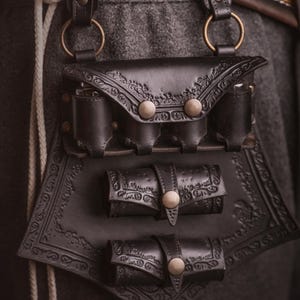Pocimero de cuero marrón con portapergaminos para larp alquimista, kit de bruja o cosplay mágico Negro