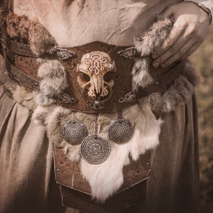 Barbarian belt. LARP brown leather wide belt berserker or barbarian. Fantasy war belt with skull.
