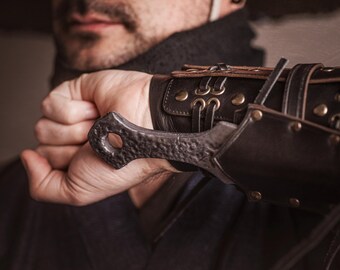 レザークナイナイフホルスター：LARPルネッサンスフェアシース - Etsy 日本