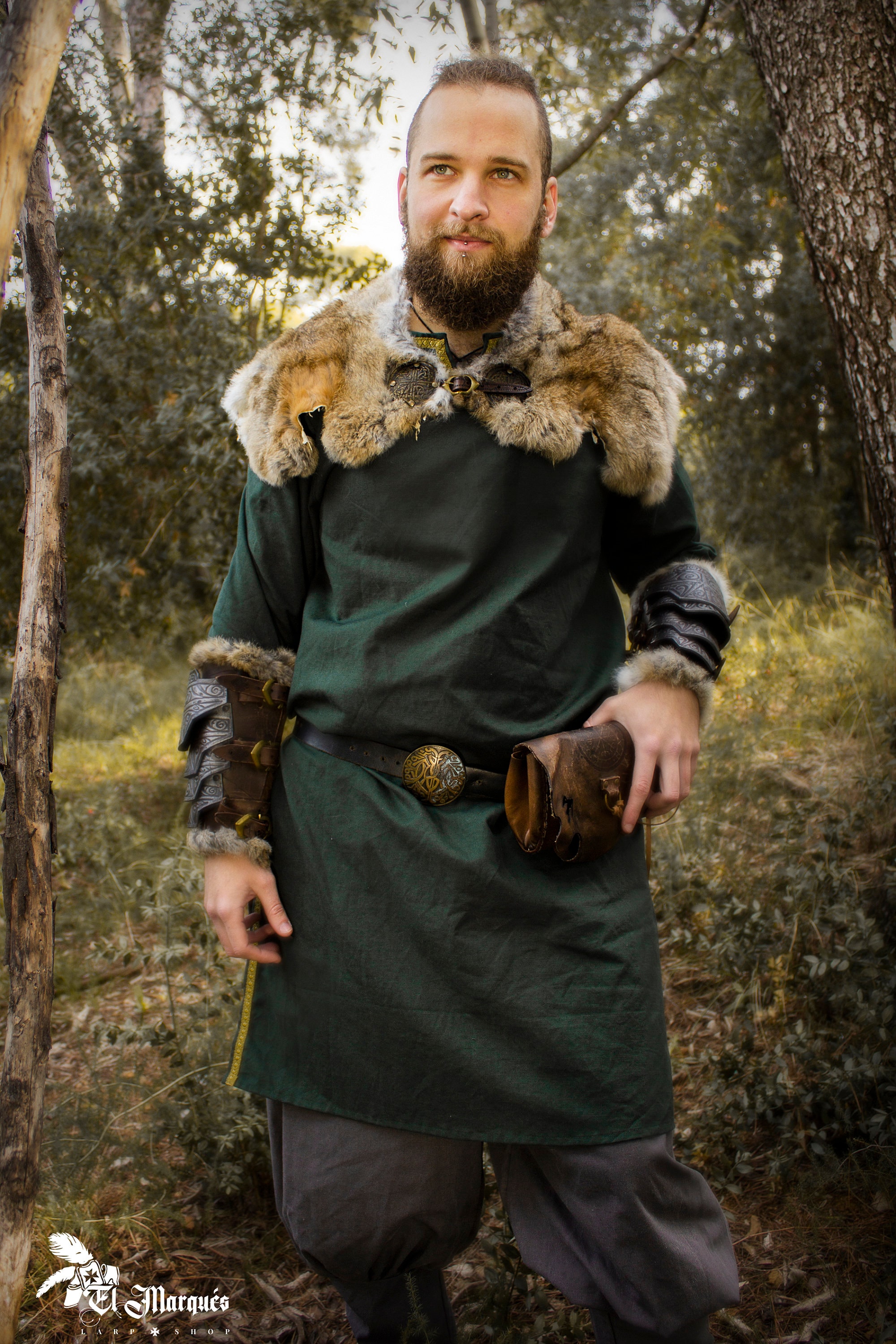 ケープマントバックスキン