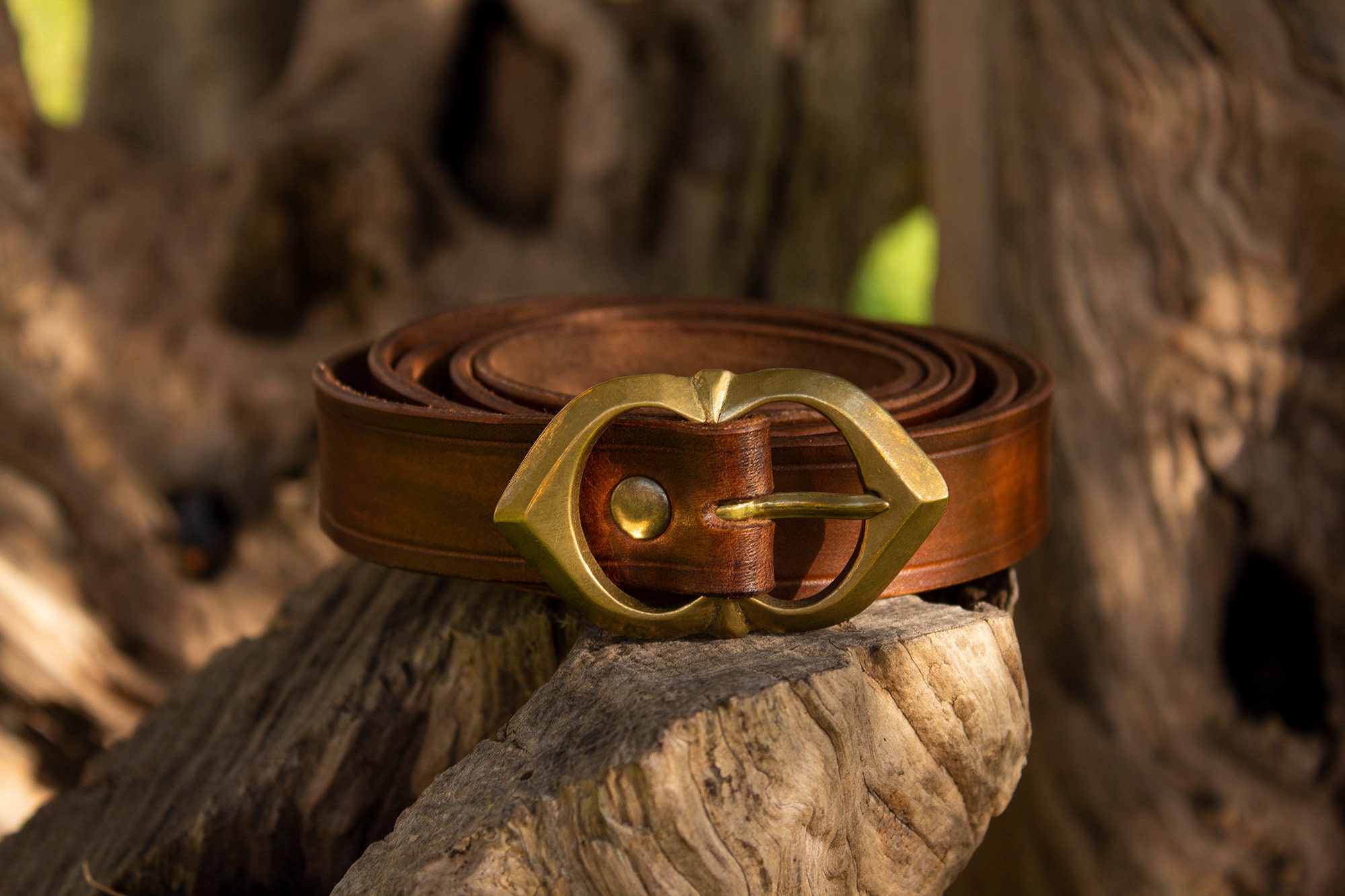 Ceinture Gothique Médiévale En Cuir Avec Boucle Laiton Ancien - Neuf Avec étiquettes
