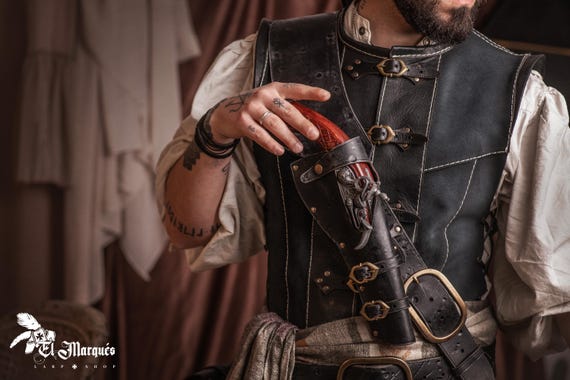 Cintura Medievale In Pelle PU Con Rivetti – Accessorio Vintage Per Costumi LARP, Halloween E Steampunk (Marrone) - 2