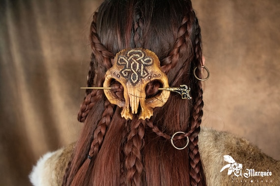 バイキングスカルのヘアピン。シャーマンのヘッドドレス。LARP