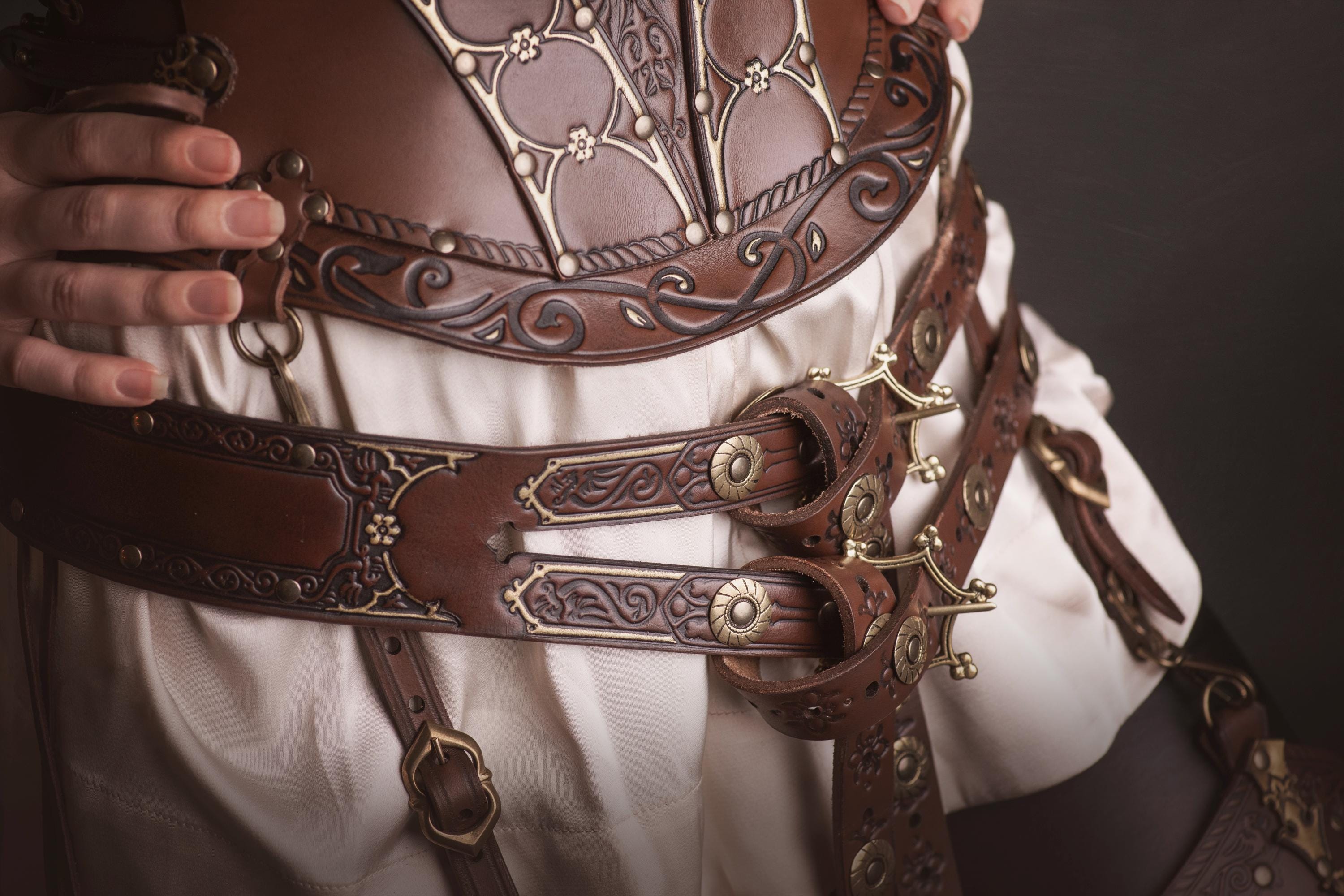 中世騎士のダブルレザーベルト - LARP ルネッサンス コスプレ 中世再現