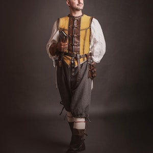 Pocimero de cuero marrón con portapergaminos para larp alquimista, kit de bruja o cosplay mágico imagen 10
