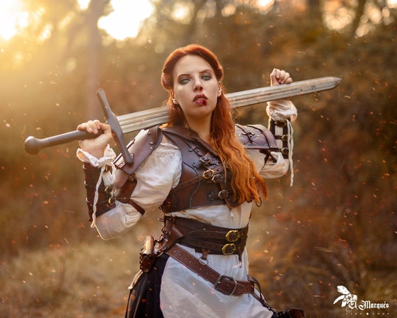 Larp Female Armor the Witcher Cosplay BROWN, Costume, Leather Armor Props  Medieval Fantasy 
