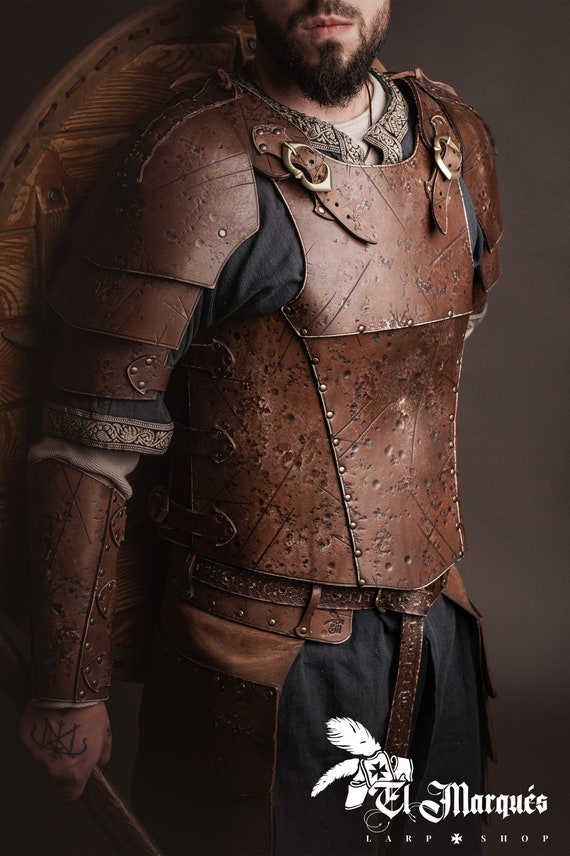 LARP向けレザーアーマー ウィッチャーにインスパイアされた革製のLARPアーマー。中世
