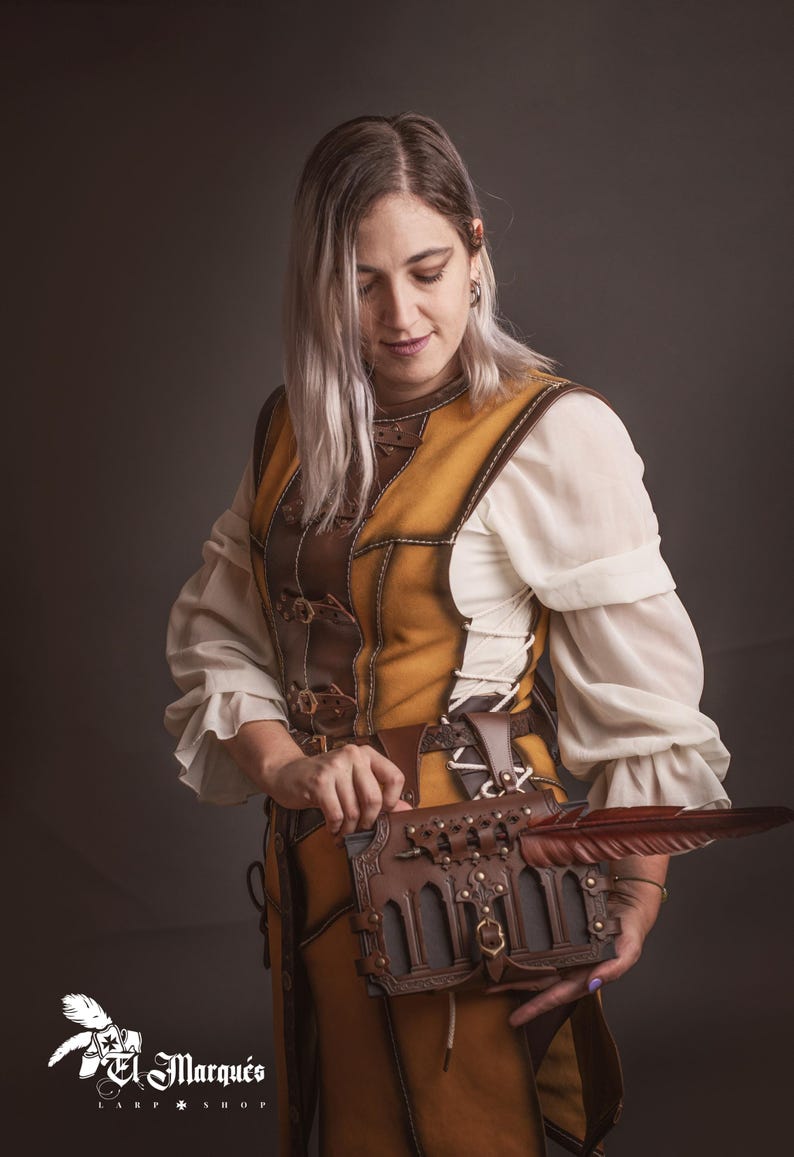 Läderbokhållare för bälte: Renaissance Fair LAIV Spellbook Case bild 2