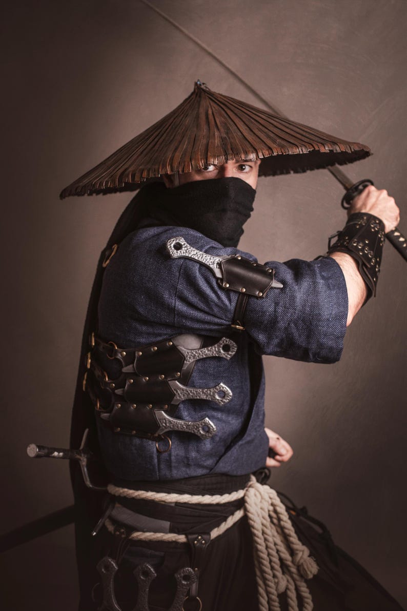 Leather Kunai Holster Vest, Handmade Ninja Samurai Costume, Larp Weapon Carrier image 1