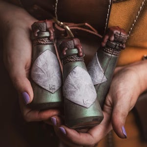Handgjord Larp Potion-flaska: Alkemisk besvärjelse, Magikertillbehör