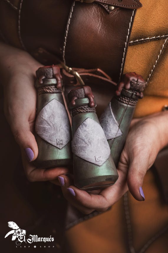 Handmade Larp Potion Bottle: Alchemical Spell, Mage Accessory