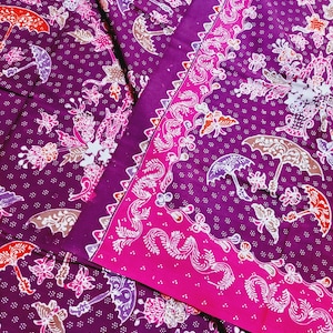 Umbrella Lasem BATIK TULIS ARTWORK, Indonesian Hand Drawn Batik Tulis, Traditional North Coastal Batik Sarong, Unique Batik Tapestry