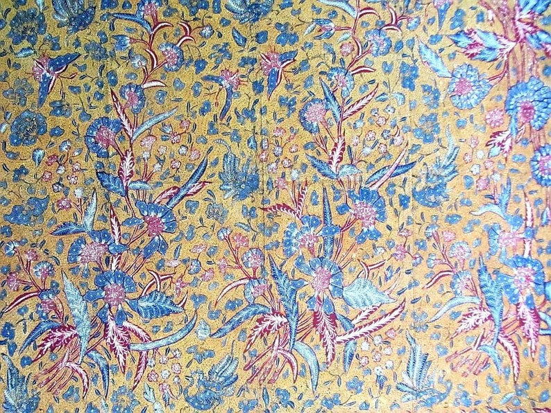 1930s INDONESIAN ANTIQUE BATIK Tjoa Tjoen Kiat Signature Vintage Fabric Hand Drawn Three Kingdom Batik Tulis Peranakan Tiga Negeri Peony