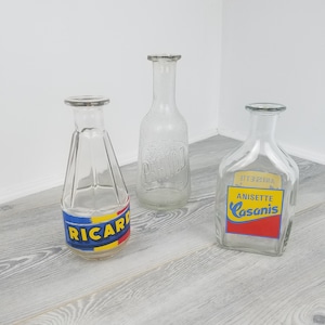 Classic French Bistro/Bar Pastis Carafes