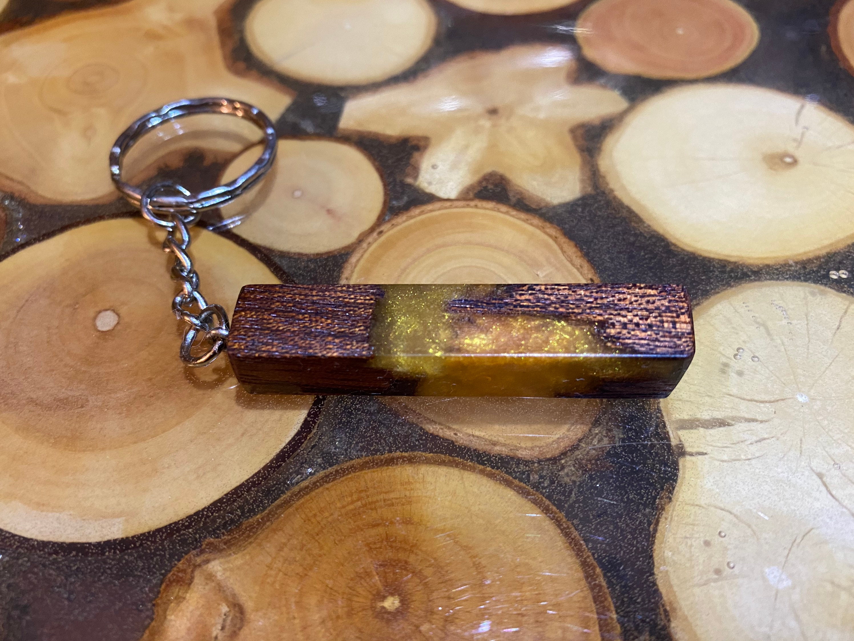 DIY keychain made of epoxy resin. Etsy