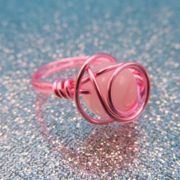 Stunning & unique handmade genuine Rose Quartz gemstone pink wire wrap statement ring UK size I 1/2