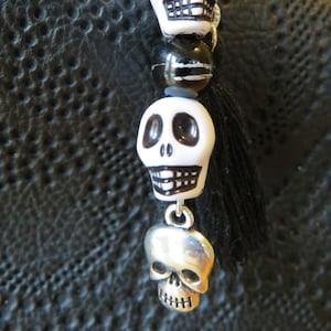 Modern Gothic style skull bag charm with black tassel black & white skulls • Skull accessories • handmade gifts • unique keychains