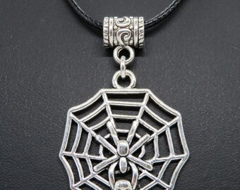 Collana Gotica Con Ragno E Ragnatela – Ciondolo In Zinco, Gioielli Per Halloween, Catena Corta - 2