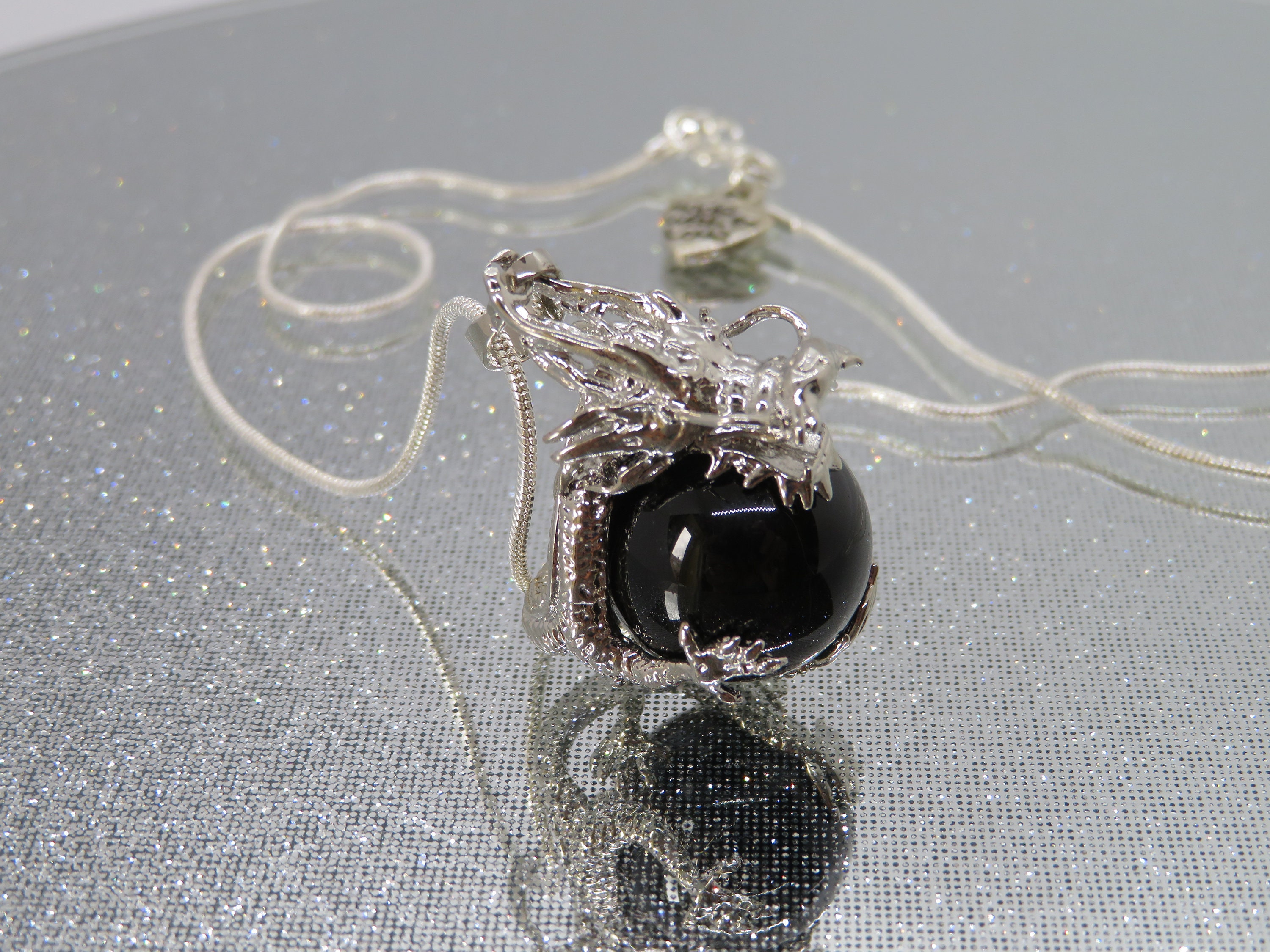 Gorgeous 925 Sterling Silver Necklace 
