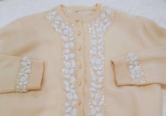 Like new perfect vintage Cardigan 50s 60s hand beaded sequins pearl buttons British Hong Kong M L Perfect for gift giving!
