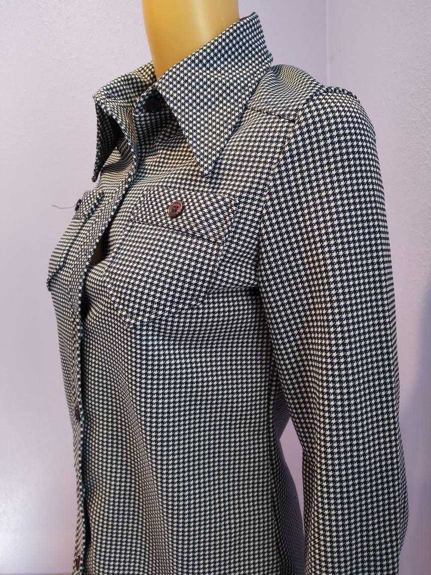 EUC Slim Silhouette Tailored Vintage 60s 70s Blouse Jack
