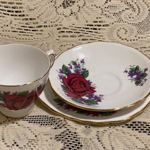 Crown Regent Bone China Trio Vintage Cup and Saucer and Snack Set image 3