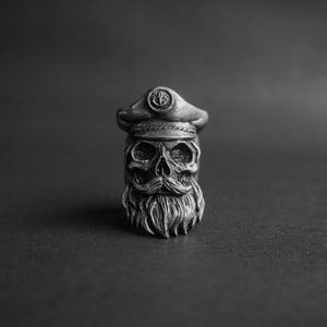 Death Admiral, bearded ring, sea, pirates, chicanos, sailor ring, skullring, skullrings, biker ring, biker rings, anchor ring, jack sparrow