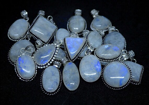 Natural Rainbow Moonstone Top Quality Gemstone Pendant Top Rare Stone Boho Pendant 925 Marked Silver Plated Pendant,Wedding Pendant Lot