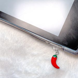 Chili Pepper Charm: Bookish Kindle Accessory