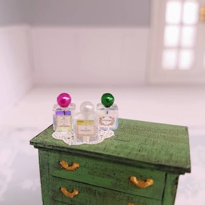 Dollhouse accessories, perfume bottles, tiny bottles, miniatures, miniature accessories, 124scale, half scale, accessories, small scale