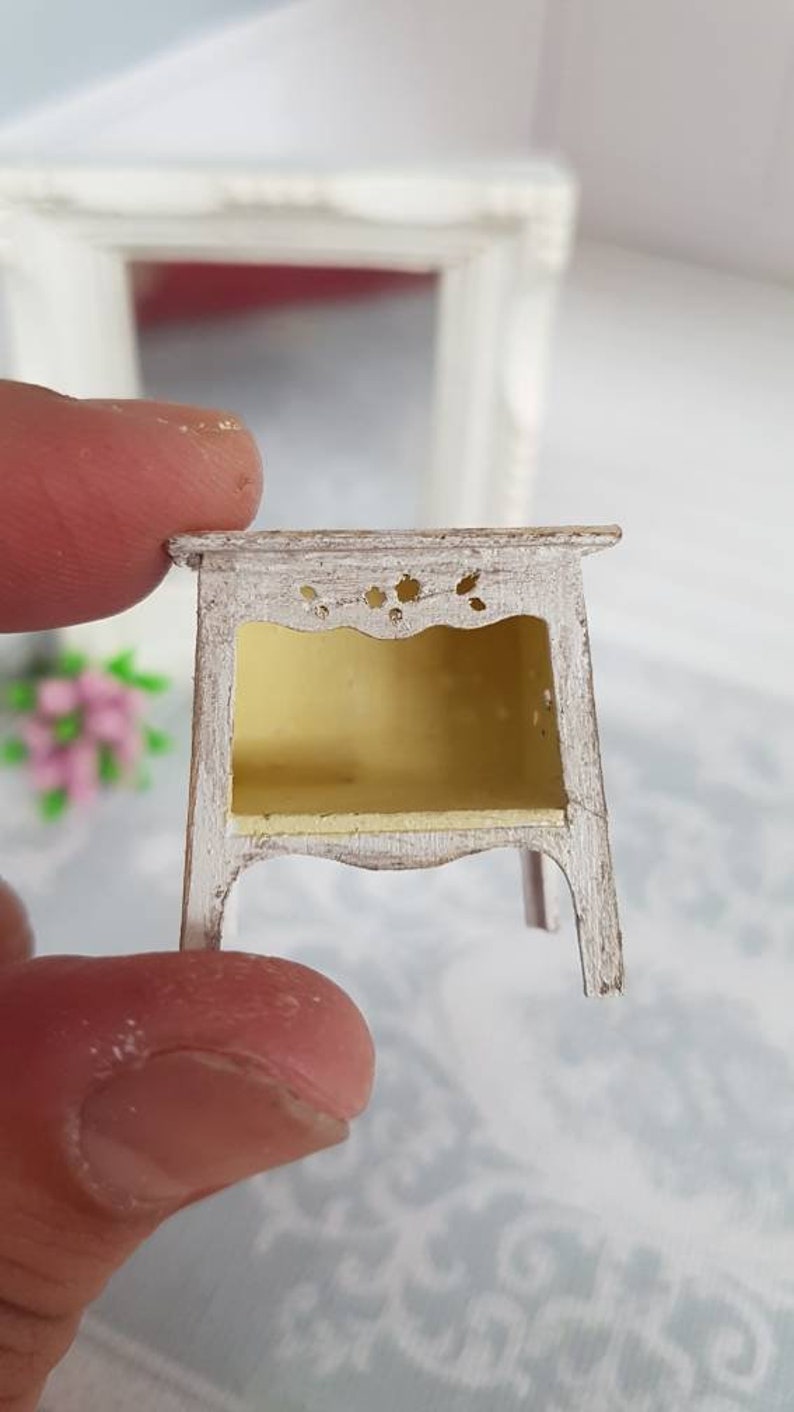 124 scale Dollhouses dollhouse furniture half scale bed Etsy