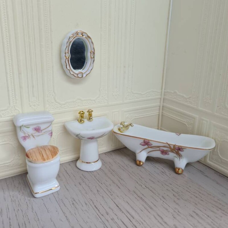 Dollhouse Bathrooms Set - Etsy