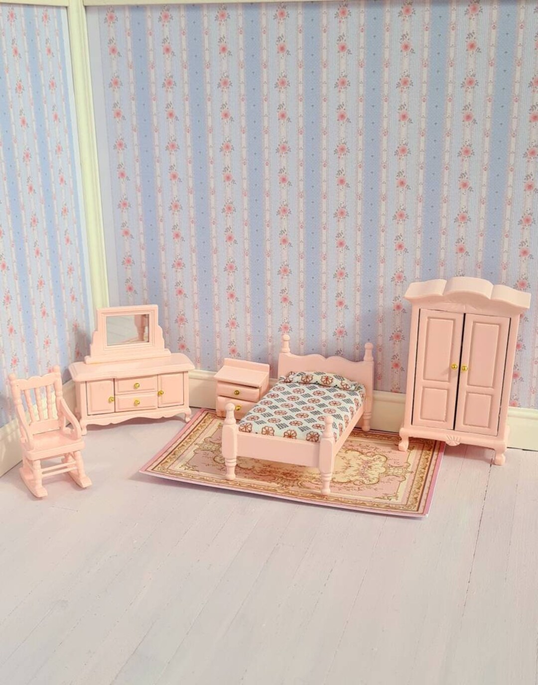 124 Scale 5pc Pink Bedroom Set, Bedroom Furniture, Dollhouse Bedroom