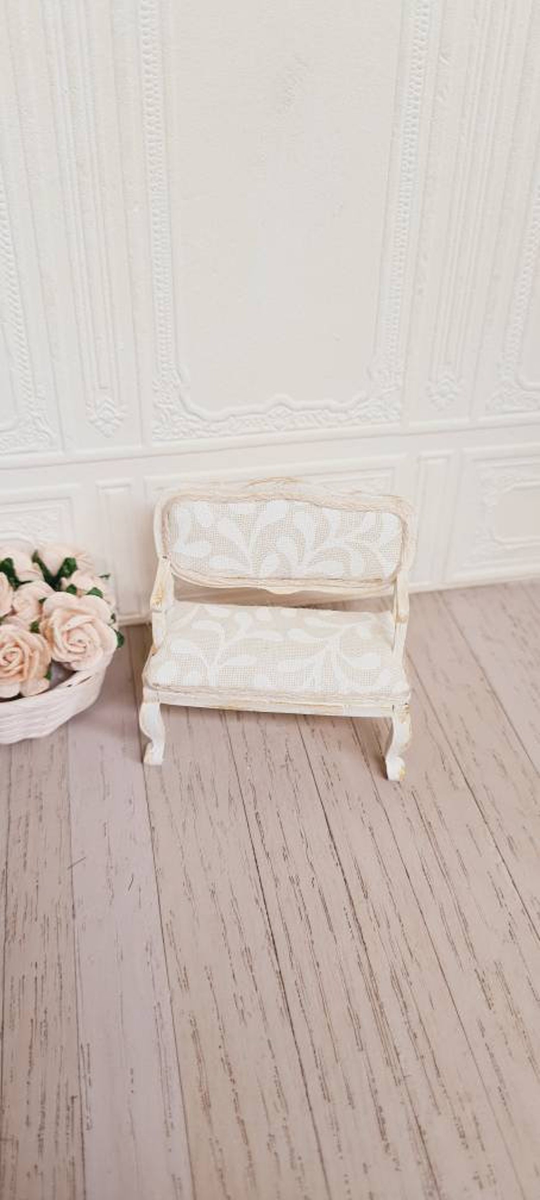 Dollhouse,furniture,sofa,couch,seat,miniature,roombox,shabby Chic