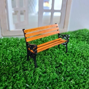 1:24 scale,outdoor bench,outdoor furniture,half scale,bench,miniature furniture, dollhouse furniture, miniatures,miniature outdoor furniture