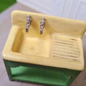 Dollhouse Miniatures, 1/24 scale,Dollhouse Miniatures, 1/24Doll scale, Miniature Furniture, Dollhouse Furniture, Kitchen Sink, Sink cabinet. image 6