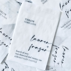 E - GIFT CARD 30x Prefilled Biodegradable Personalised Confetti Packets | Real Flower Confetti | Engagement Gift | Newlyweds |