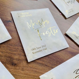 50 x Biodegradable Personalised Confetti Packets | Real Flower Petal Wedding Confetti | Natural | Foiled Glassine Packets