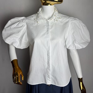 Puff Sleeve Austrian Blouse, Lace Collar Trachten Top, Oktoberfest Dirndl Blouse, Tyrol White Folk Shirt, German Bavarian Alpen Blouse, L